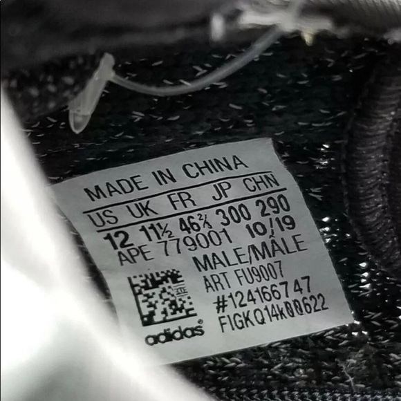 Yeezy v2 reflective main image 6